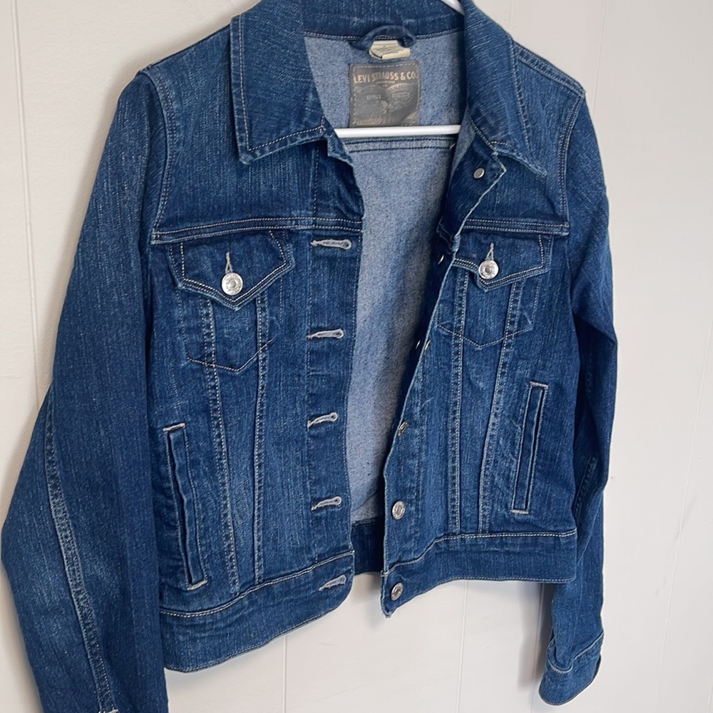 Women’s Levi Denim Jacket Size M crop - Picture 5 of 7